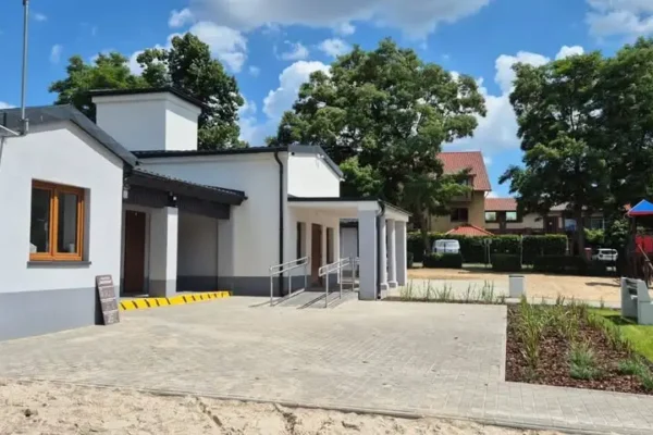 Plaża miejska po remoncie już otwarta – zaprasza do wypoczynku
