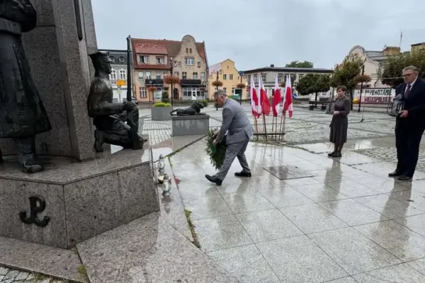 82. rocznica Powstania Warszawskiego: Margonin oddaje hołd Bohaterom