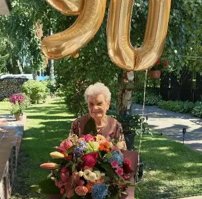 90. urodziny Pani Wiesławy Zimnickiej – życzenia od samorządu Gminy Chodzież