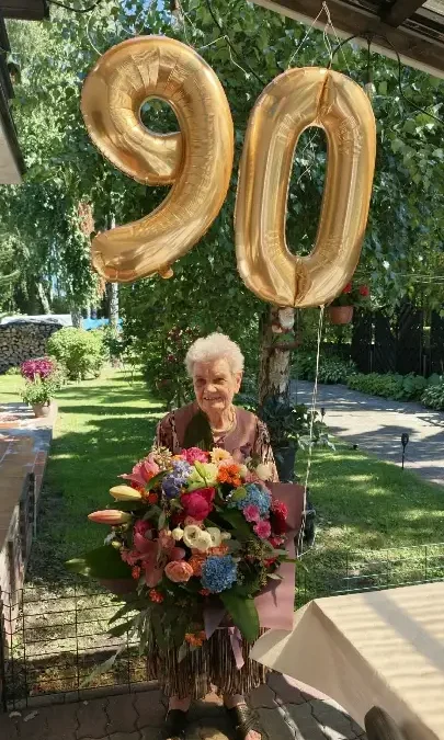 90. urodziny Pani Wiesławy Zimnickiej – życzenia od samorządu Gminy Chodzież