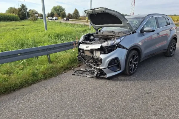 Wypadek na DK11 w Budzyniu – interweniowały służby ratunkowe