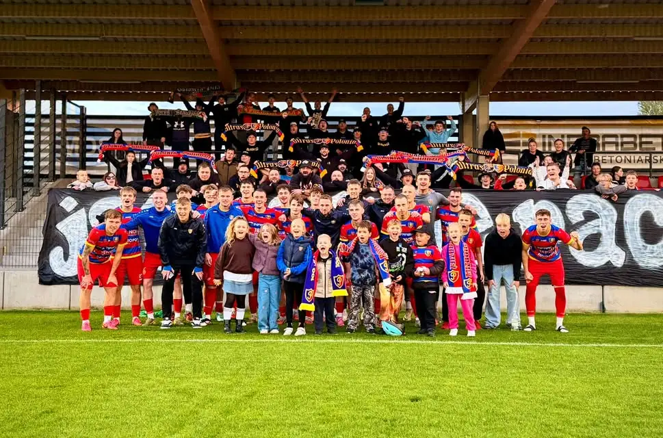 CHKS Polonia rozbiła Huragan Pobiedziska 5:1. Kibice dziękują za wsparcie