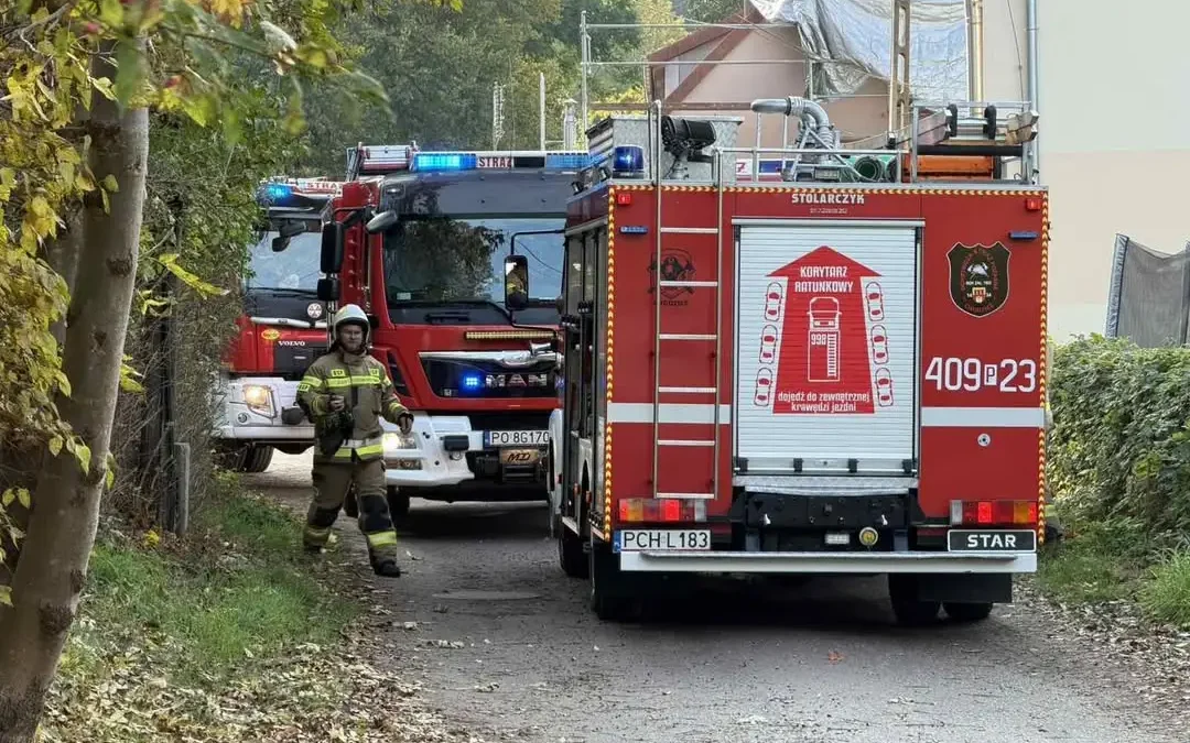 Czujnik czadu zaalarmował strażaków w Chodzieży – trzy zastępy na miejscu